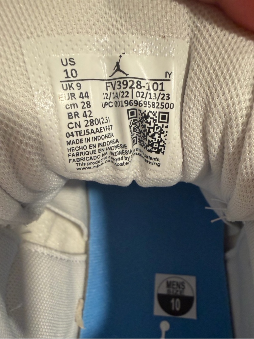 NEW Air Jordan Jumpman Team 1 (White University Blue) FV3928-101 - Picture 6 of 7